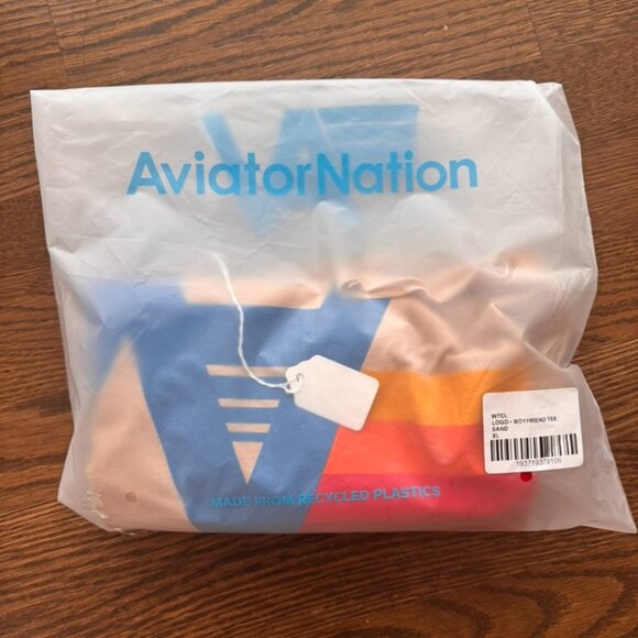 NWT Aviator Nation LOGO Boyfriend Tee shirt top Women's XL Sand - Picture 3 of 4